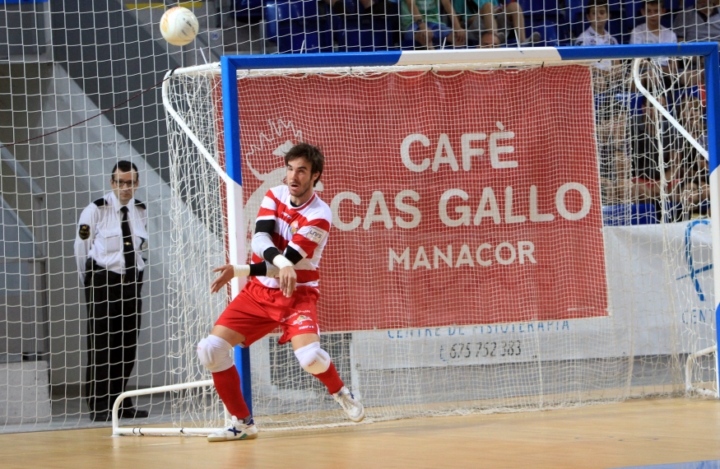 Carlos Barrón en una intervención en el partido de semifinales ante el Inter Movistar (Copiar)