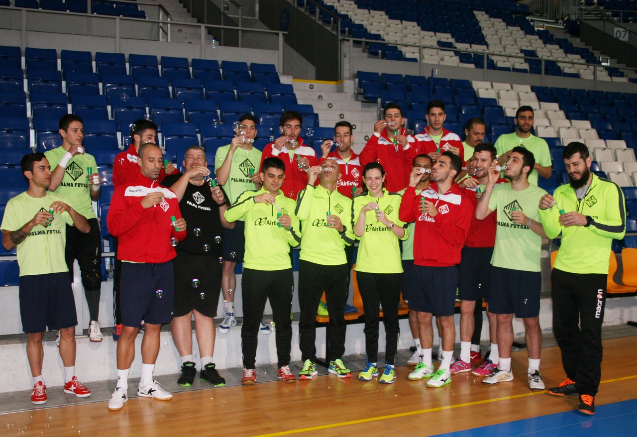 El Palma Futsal se une a las pompas por la fibrosis quística 1 (Copy)