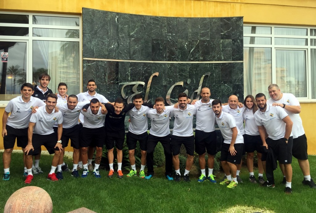 La plantilla del Palma Futsal en el Hotel THB El Cid antes de viajar (Copiar)