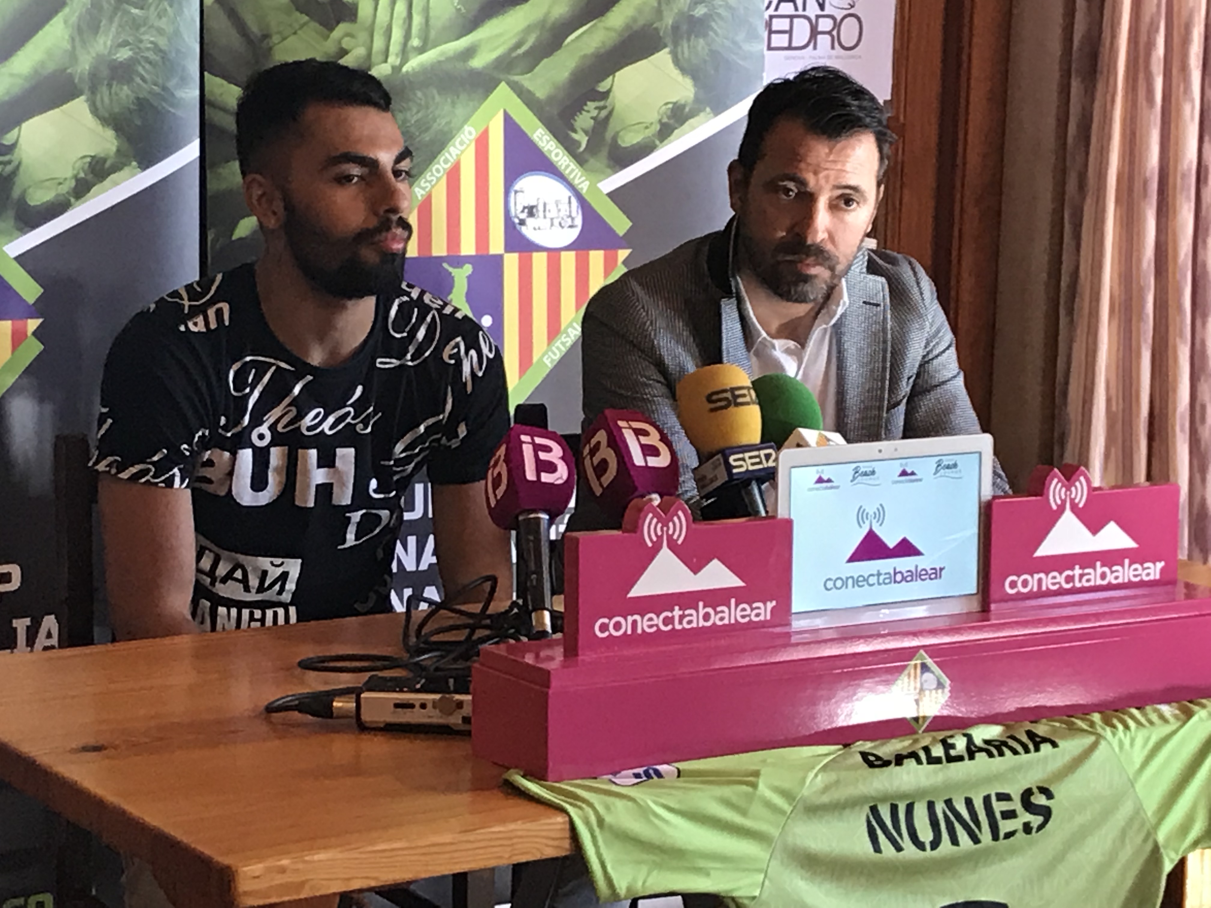 Rueda de prensa de presentación de Diego Nunes (2)
